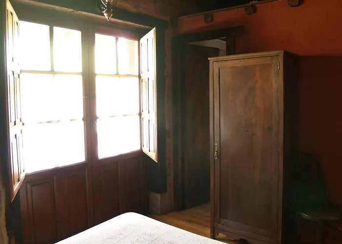 Casa Rural La Catedral De La Montana Lois (Leon)