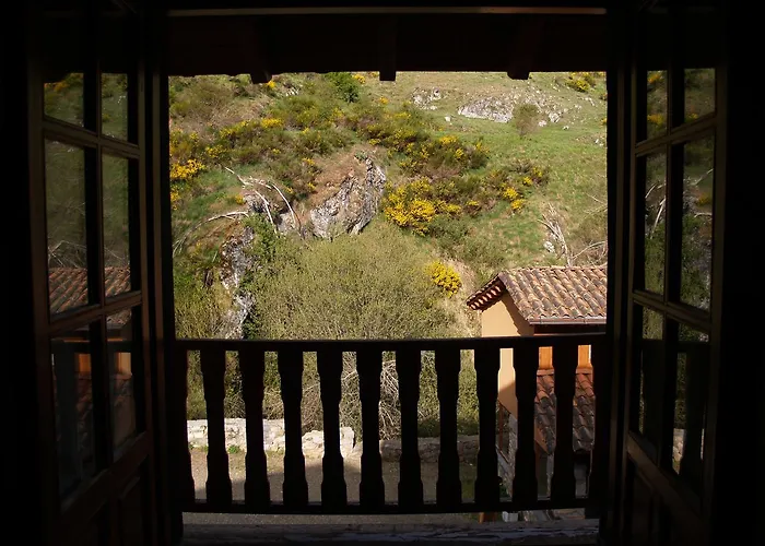 Kır Evi Casa Rural La Catedral De La Montana *
